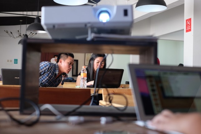 TravelNBlog2 - friend