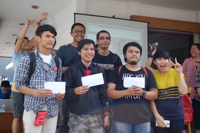 TravelNBlog2 - money