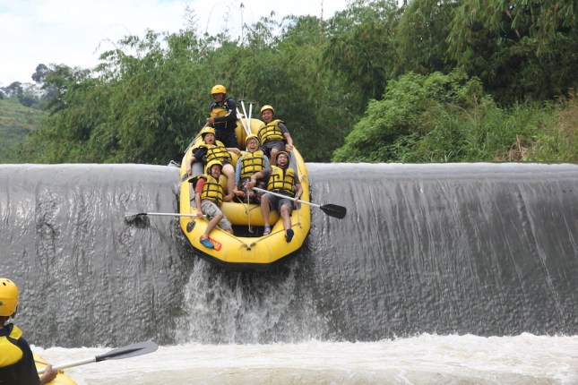 Rafting Cisadane