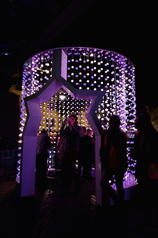 Qantas Space Folding