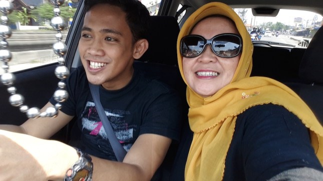 Selfie dalam mobil