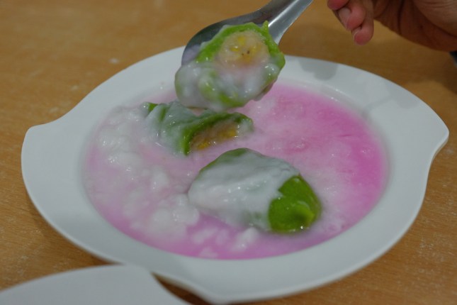 Es Pisang Ijo Muda Mudi