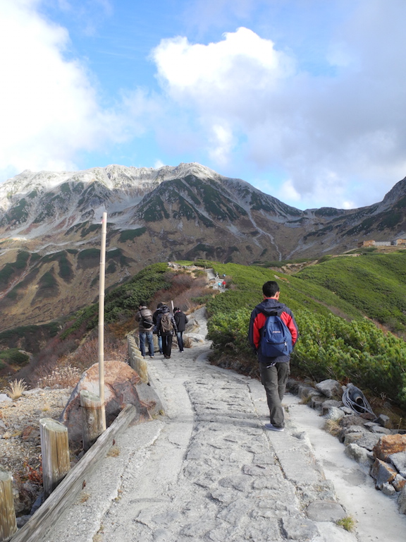 Tateyama Highland Bus (Bijodaira – Midagahara – Murodo)