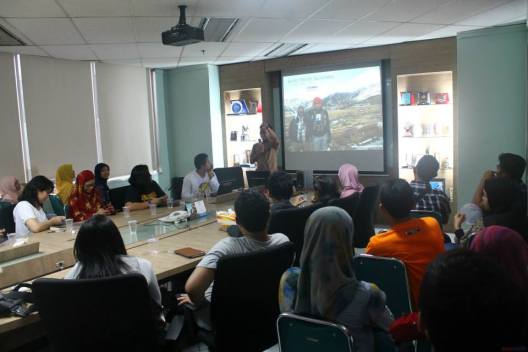 Berlatih Jurus Hemat ke Luar Negeri ala #SundaySharing