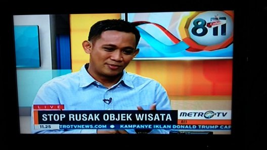 8-11 Metro TV Vandalisme