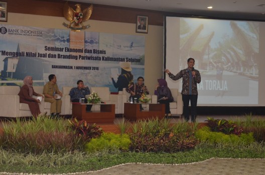 Seminar Ekonomi Bisnis di Banjarmasin