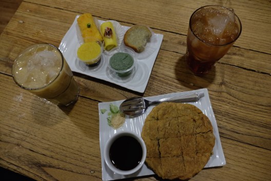 Camilan Kedai Kue Harum