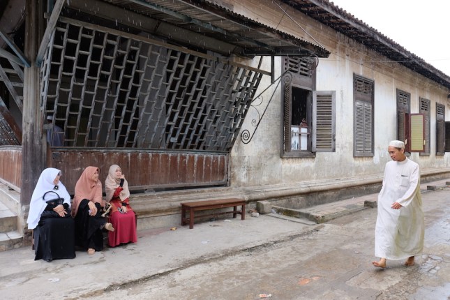 Kampung Arab Al Munawar