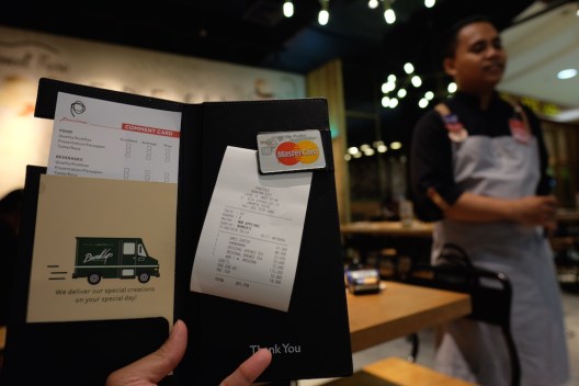 Phishing dan Pencurian Identitas Kartu Kredit