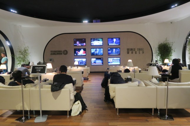 Turkish Airlines Lounge Istanbul