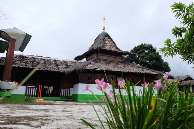Masjid Tua Wapaue Kaitetu