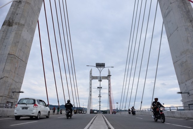 Jembatan Merah Putih Ambon
