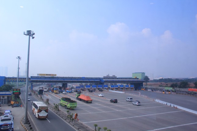 Gerbang Tol Cikarang Utama