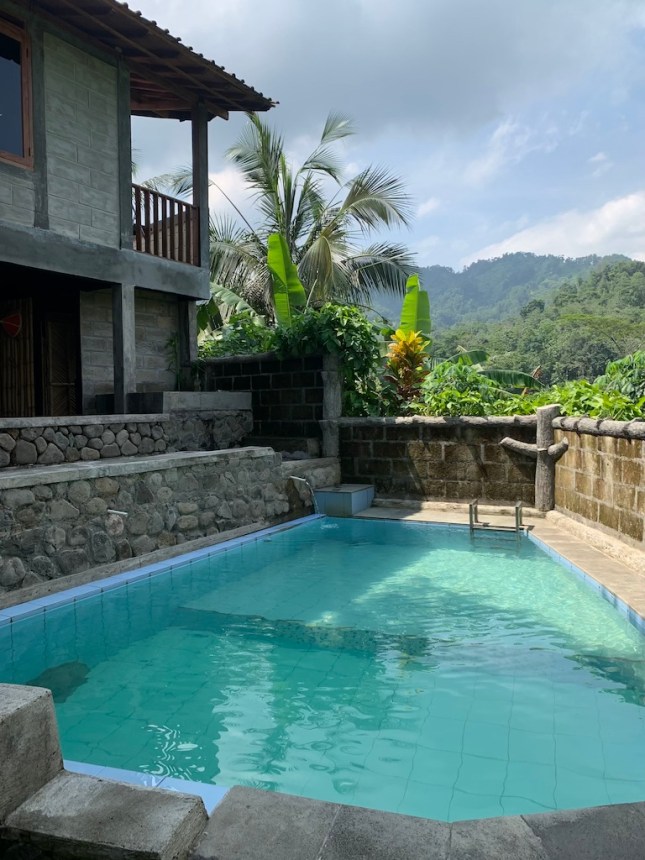 Sumber Air Panas Gunung Pancar