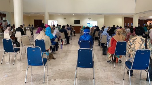 Vaksinasi Corona Gratis