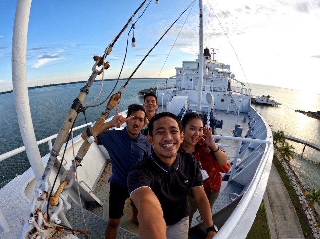 Doulos Phos Ship Hotel Bintan