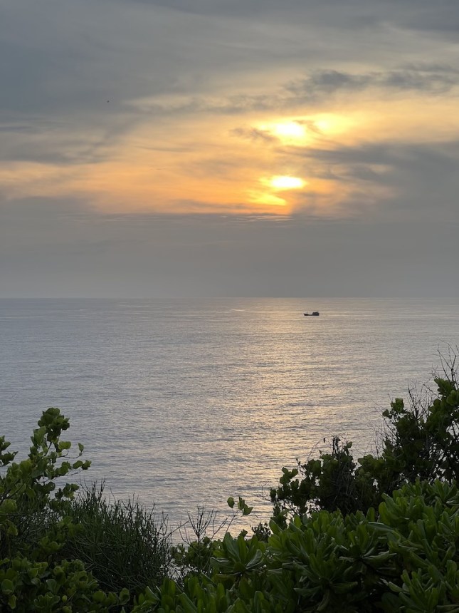 Sunset Uluwatu